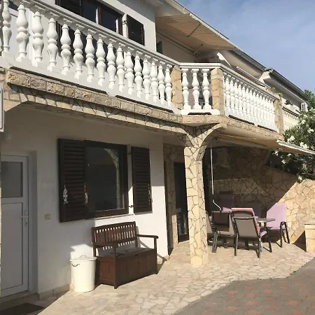 Apartment Adria Holiday Sabunike 3 *