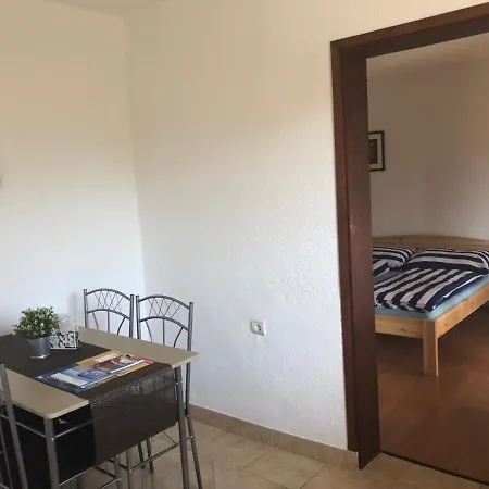 Apartment Adria Holiday Sabunike 3 *